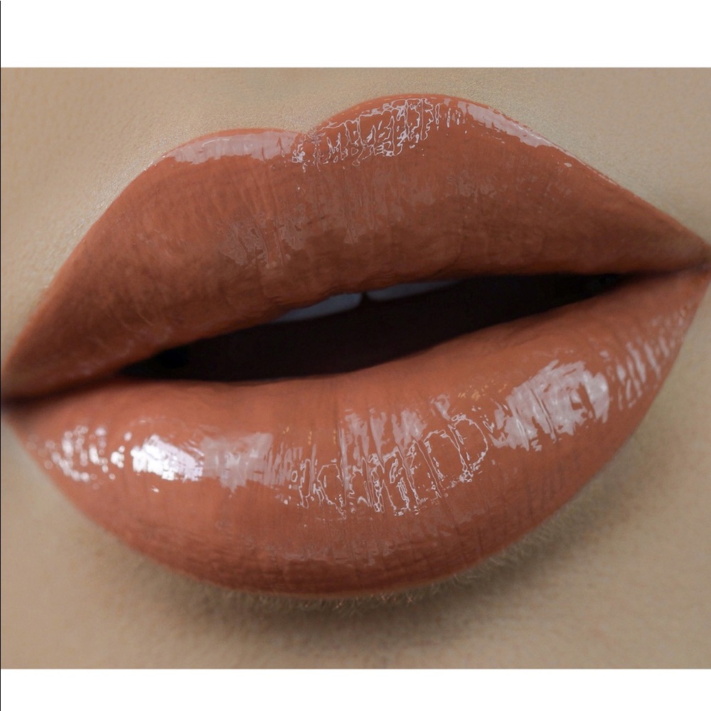 Exposed Gloss